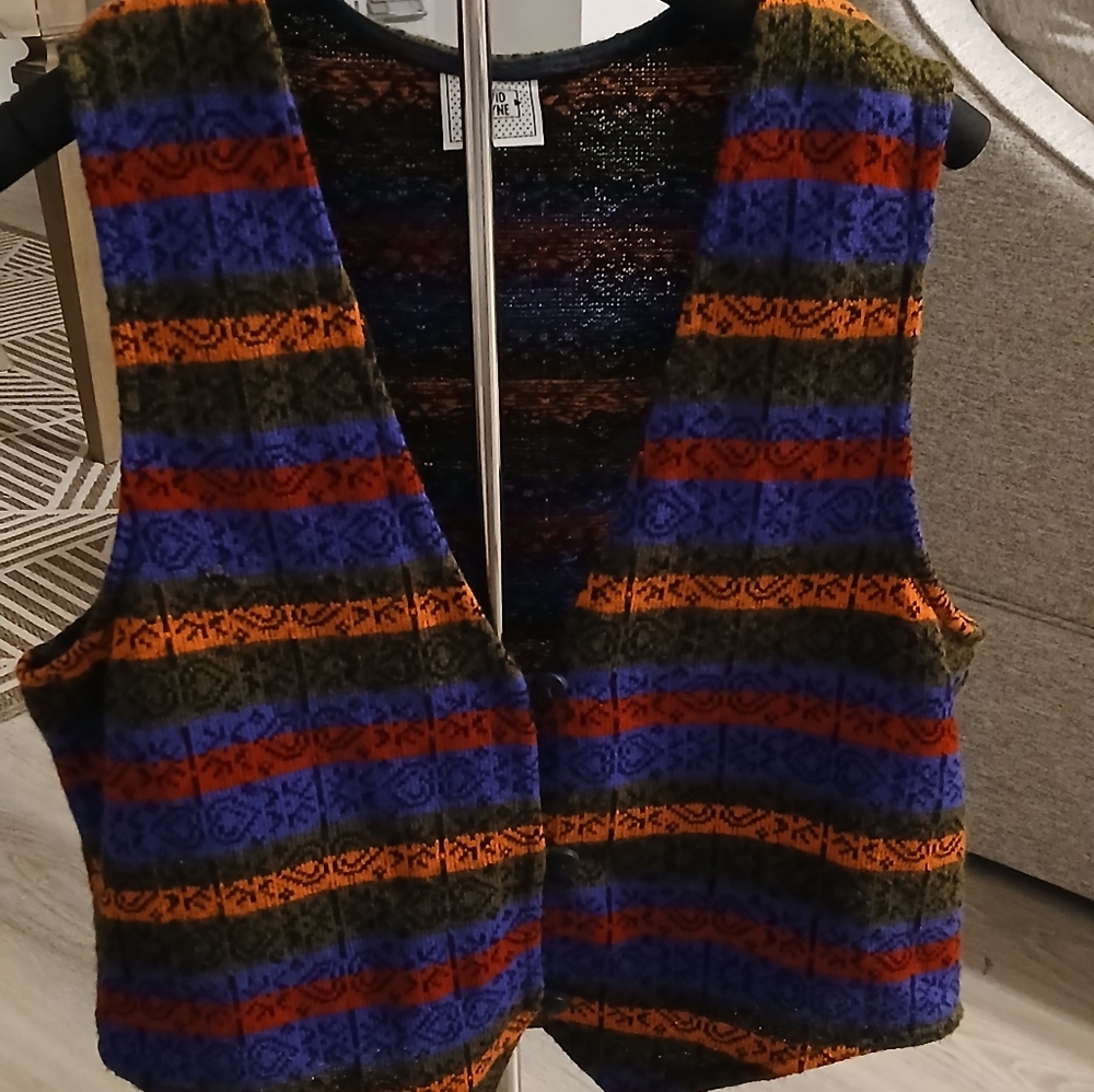 David Wayne 90's Colorful  Knit Vest  NOTE: Size NOT In The Vest See Dimensions